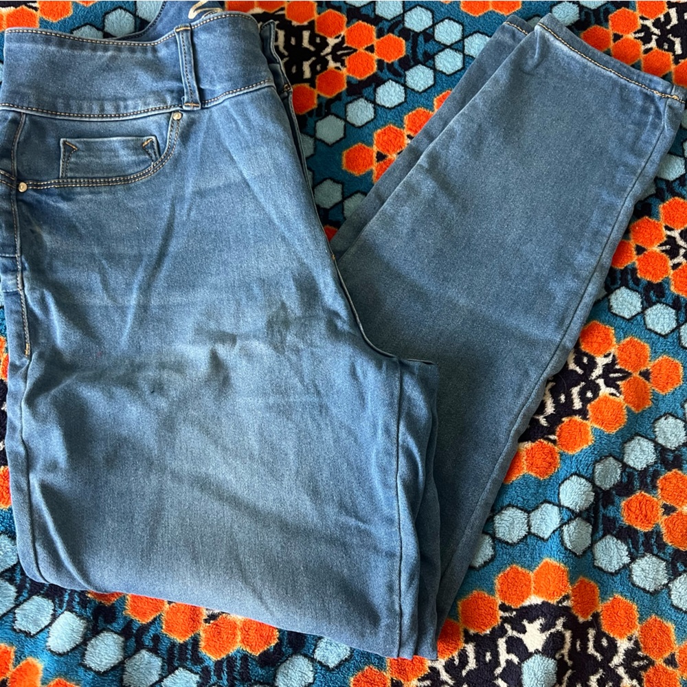 Women’s Seven7 Denim jeans Curvy high rise skinny plus size stretch